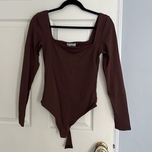 Aritzia Long Sleeve Square Neck Bodysuit - Deep Brown